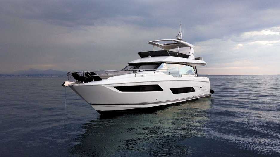 Romy One — Motor Yacht for charter in Mediterranean