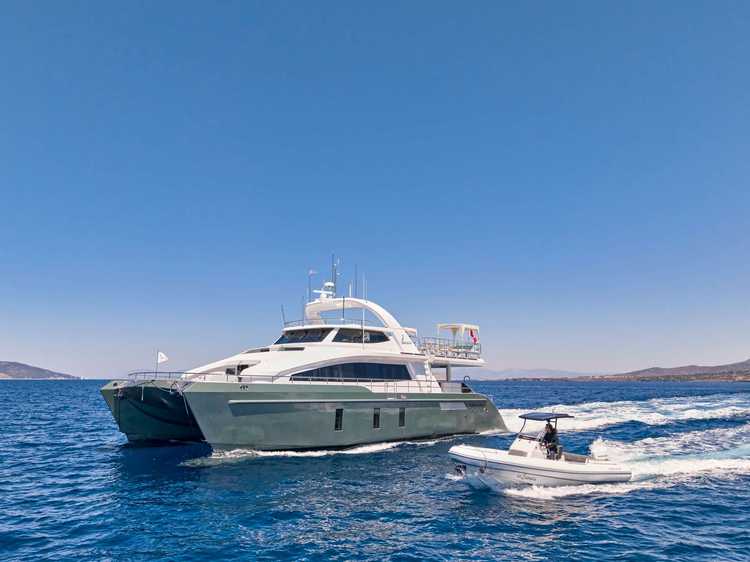 Samara — Motor Yacht for charter in Athens, Greece